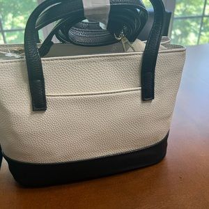 Liz Claiborne Claudia mini satchel purse. Never used. NWT